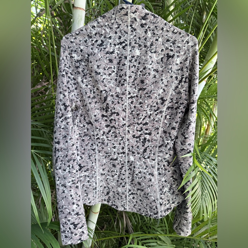 Athleta Salutation Full Zip Athletic Jacket - image 3